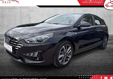Hyundai i30 LED/LEDER/NAVI/SHZ/TEMP./KAMERA/PDC