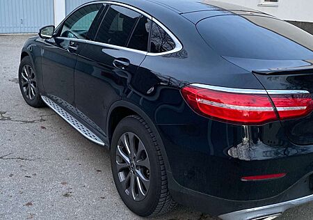 Mercedes-Benz GLC 250 Coupe 4Matic 9G-TRONIC Exclusive