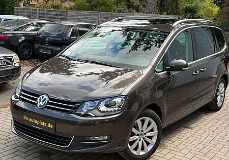 VW Sharan Volkswagen 2.0 TDI Highline 7-Sitz Xenon,Navi,Pano