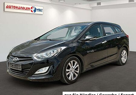 Hyundai i30 Kombi 1.6GDI AT T-Leder AAC SHZ LHZ AHK PDC