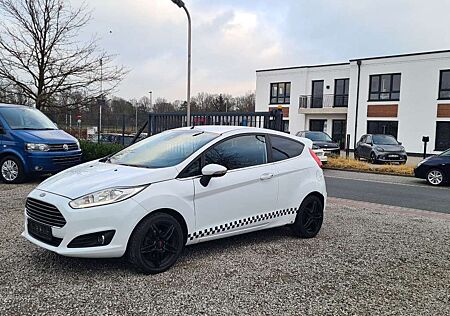 Ford Fiesta 1.6 TDCI Titanium -KLIMA*SHZ*NAVI-