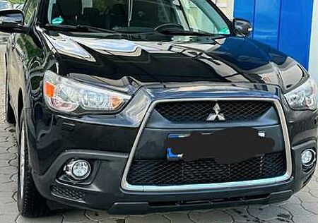 Mitsubishi ASX gebraucht kaufen Mitsubishi ASX 1.8 DI-D, 150 PS, TÜV neu