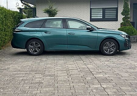 Peugeot 308 SW Active Pack Aut. 130 EAT8 8G-Automatik