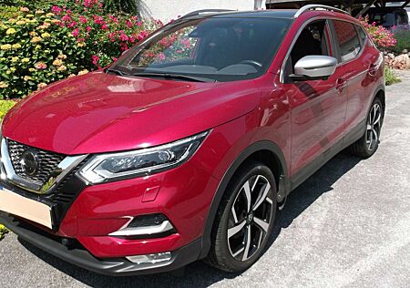 Nissan Qashqai 1.3 DIG-T DCT TEKNA+