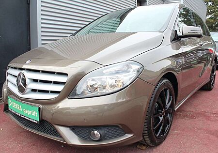 Mercedes-Benz B 180 KLIMA NAVI PDC SITZHEIZUNG 2.HAND