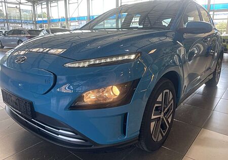 Hyundai Kona dig.Cockpit R.Cam Spurassist. Speed-Limiter