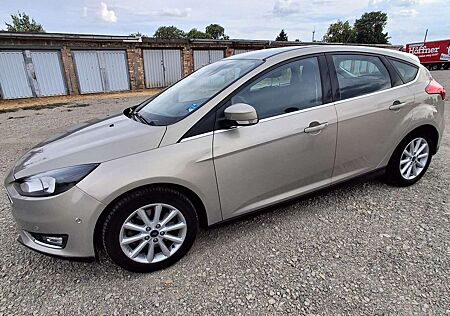 Ford Focus 1.5 EcoBoost Start-Stopp-System Titanium