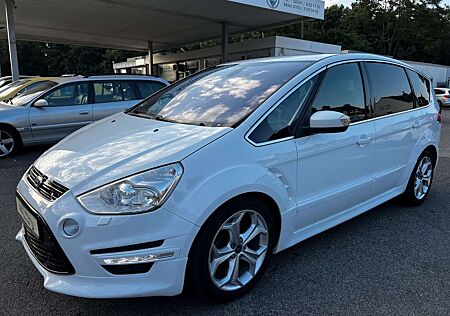 Ford S-Max Titanium S