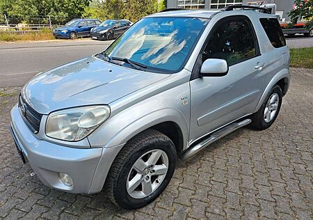 Toyota RAV 4 2.0-l-VVT-i 4x4 Automatik Navi Klima AHk