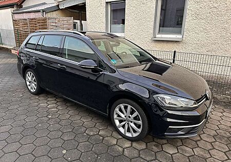 VW Golf Volkswagen 2.0 TDI Highline, Pano, CarPlay, Sitzheizung