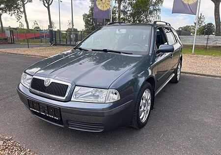 Skoda Octavia Combi 1.6 Ambiente