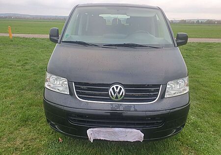 VW T5 Shuttle Volkswagen Shuttle 4MOTION Lang DPF