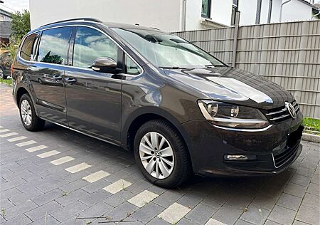 VW Sharan Volkswagen 2.0 TDI (BlueMotion Technology) Comfortline