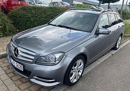 Mercedes-Benz C 250 T CDI 7G-TRONIC Avantgarde Edition. Scheckheft.