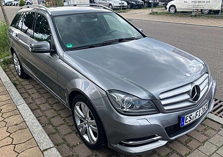 Mercedes-Benz C 250 T CDI 7G-TRONIC Avantgarde Edition. Scheckheft.