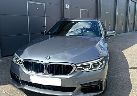 BMW 530d 530 xDrive Touring Aut. M Sport