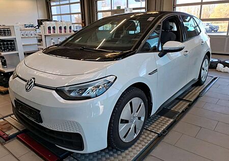 VW ID.3 Volkswagen 150kW PRO PERFORMANCE ACC/NAVI/WÄRMEPUMPE