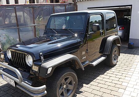 Jeep Wrangler 4.0 Sahara