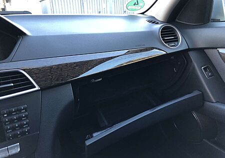Mercedes-Benz C 200 Classic