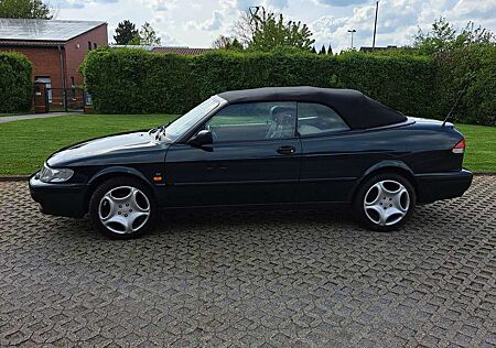 Saab 9-3 2.0i Cabrio SE grün metallic