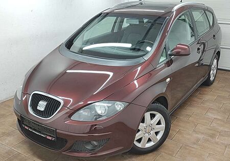 Seat Altea XL 2.0 TDI AUTOMATIK KLIMAA SHZ 1-HAND AHK BC TEMP