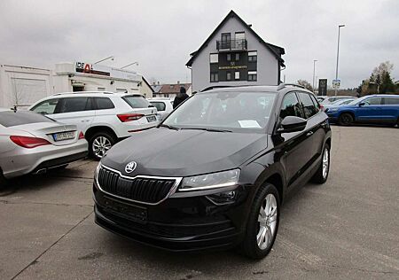 Skoda Karoq 2.0 TDI Style 4x4*LED*NAV*AHK*PDC*KEYLESGO