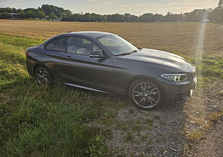 BMW 240 M240i xDrive Coupe Sport-Aut.