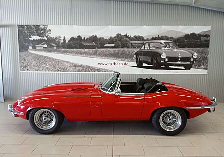 Jaguar E-Type Roadster - Serie II