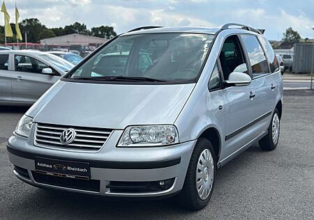 VW Sharan Volkswagen Trendline 2.0 TDI 7-SITZER-Scheckheft