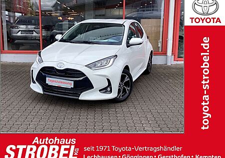 Toyota Yaris Hybrid 116 1.5 VVT-i Teamplayer