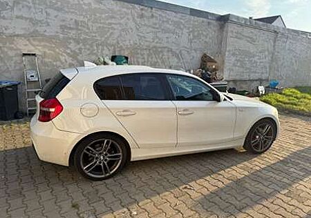 BMW 120i 120 Aut.
