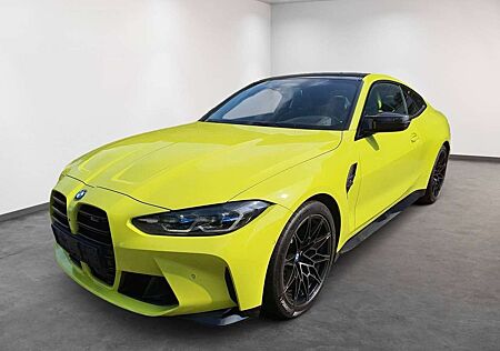 BMW M4 Coupe Competition Carbon FINANZIERUNG