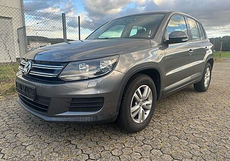 VW Tiguan Volkswagen Trend * Navi