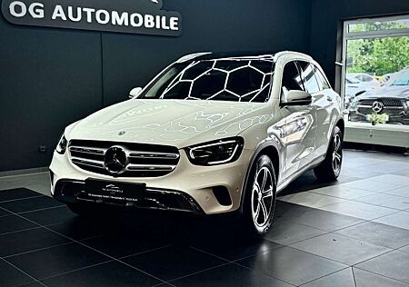 Mercedes-Benz GLC 300 4Matic*LED*360°*PANO*AHK*AMBIENTE*DISTRO