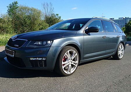 Skoda Octavia Combi 2.0 TDI (Green tec) DSG RS