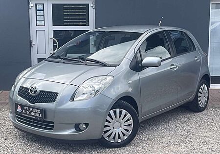 Toyota Yaris 1,3-l-MMT.Automatik,Klima,PDC Sol