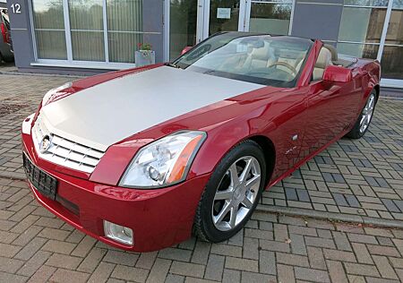 Cadillac XLR XLR 1.HAND SCHECKHEFTGEPFLEGT UNFALLFREI