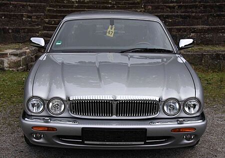 Jaguar Daimler V8 Langversion  3 Jahre Garantie