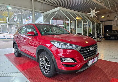 Hyundai Tucson 1.6 T-GDI Style 2WD +NAVI+SHZ+RFK+