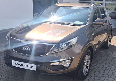 Kia Sportage Attract 2WD