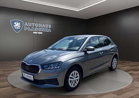 Skoda Fabia 1.0 TSI Selection SHZ*CARPLAY*PDC*DAB Klima