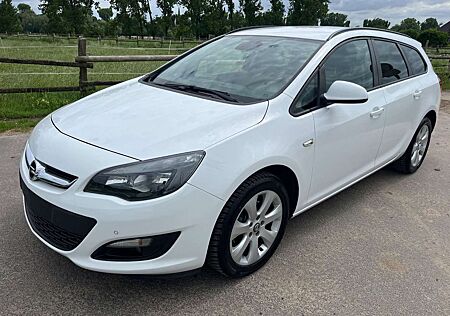 Opel Astra J Sports Tourer*Euro 6*Navi*Klima*PDC