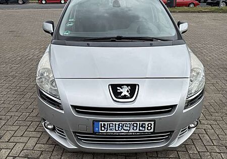 Peugeot 5008 e-HDI FAP 115 EGS6 Stop&Start Active