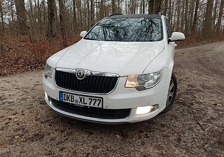 Skoda Superb Combi 2.0 TDI DSG Elegance