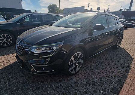 Renault Megane IV Grandtour BOSE-Edition-HEAD.UP-MASSAGE