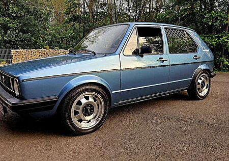 VW Golf Volkswagen 1 Diesel LX-LUXUS Top Zustand H-Zulassung