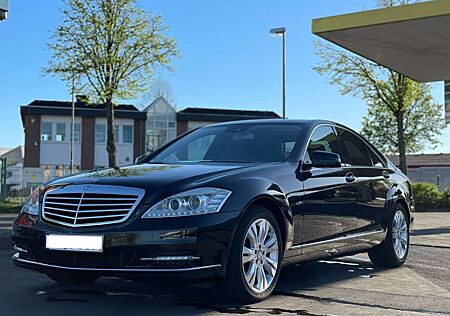 Mercedes-Benz S 350 CDI DPF 7G-TRONIC BlueEFFICIENCY