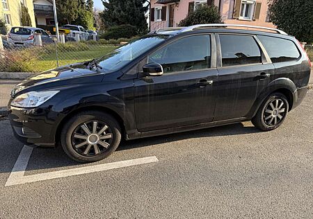 Ford Focus 1.6 Ti-VCTBlack Magic
