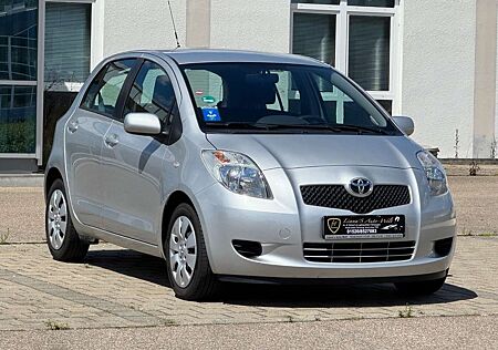 Toyota Yaris Sol 5Türig Klima TÜV/AU 06.2026
