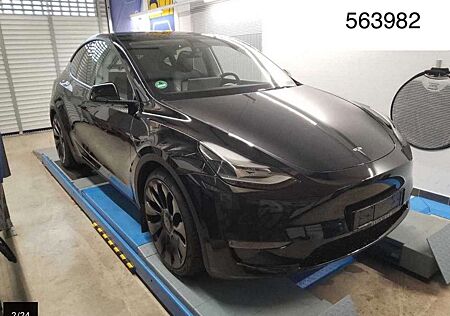 Tesla Model Y Performance Dual 21" Autopilot Wärmepump